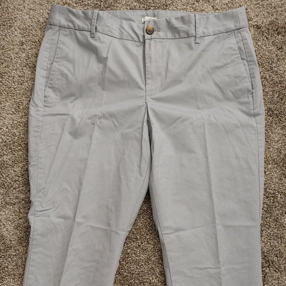 J Crew Factory Grey Crop Pants size 12, Very good condition, no noted fl…
